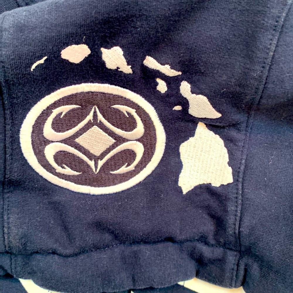 MauiBuilt Navy Blue Hoodie with White Crab Graphic - Picture 6 of 8
